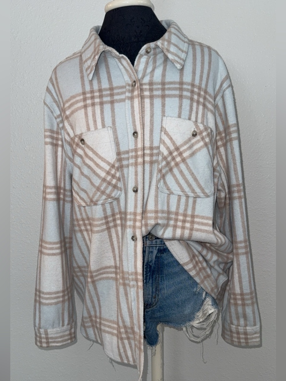 Women’s Plaid Shacket - Ivory, Tan and Light Blue